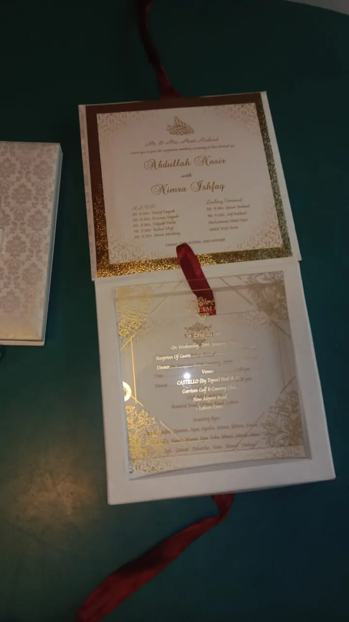 Box White Wedding Card Square
